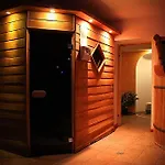 Perla Karkonoszy - W Samym Centrum Karpacza 住宿加早餐酒店 3*