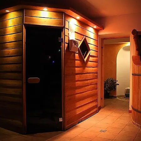 Perla Karkonoszy - W Samym Centrum Karpacza Couette-café 4*